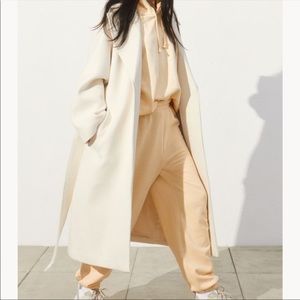 NWT Belted felted cream long coat